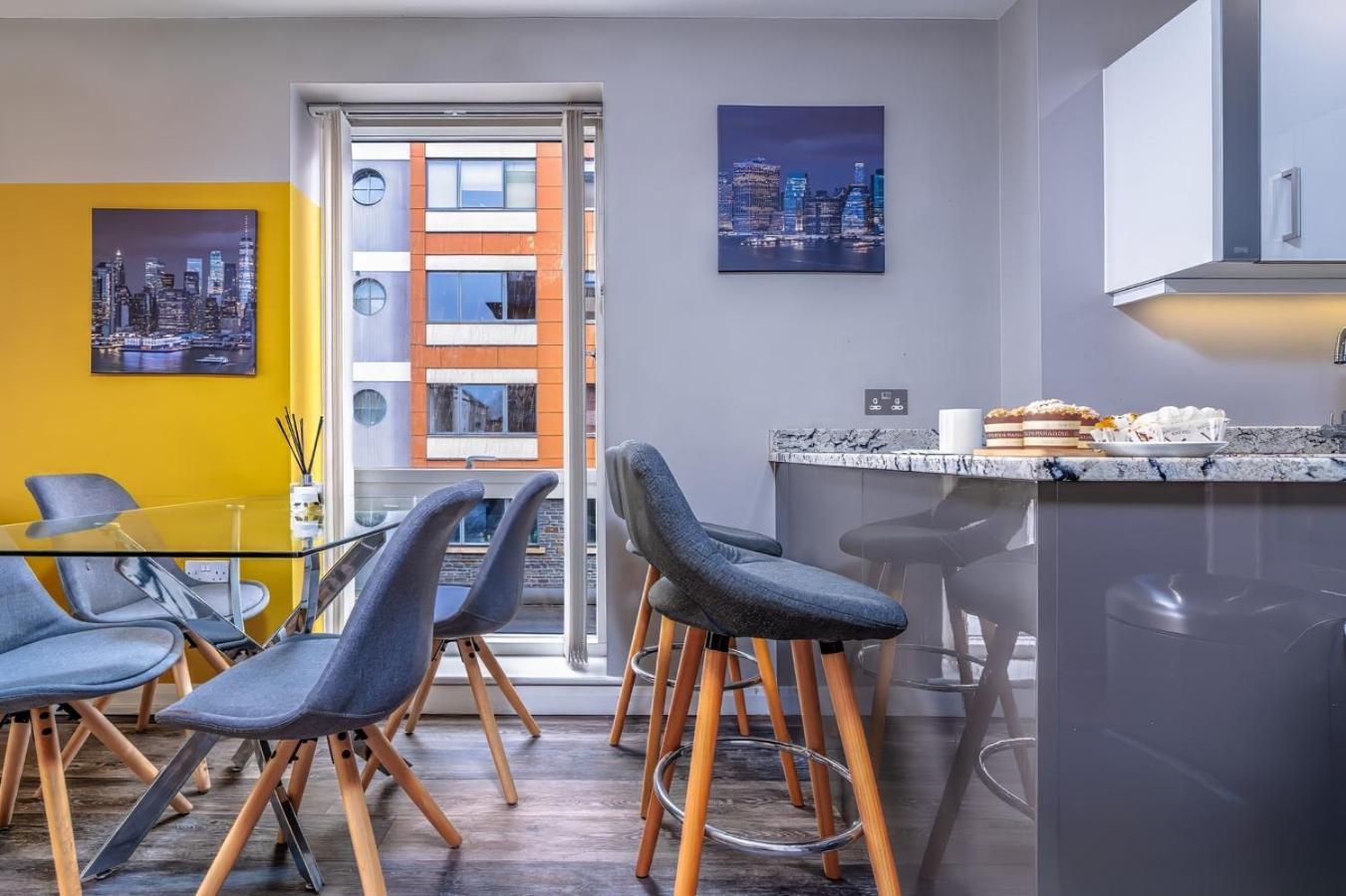 Iconic Garden Apt, Steps From City Centre & Cafes Bristol Luaran gambar